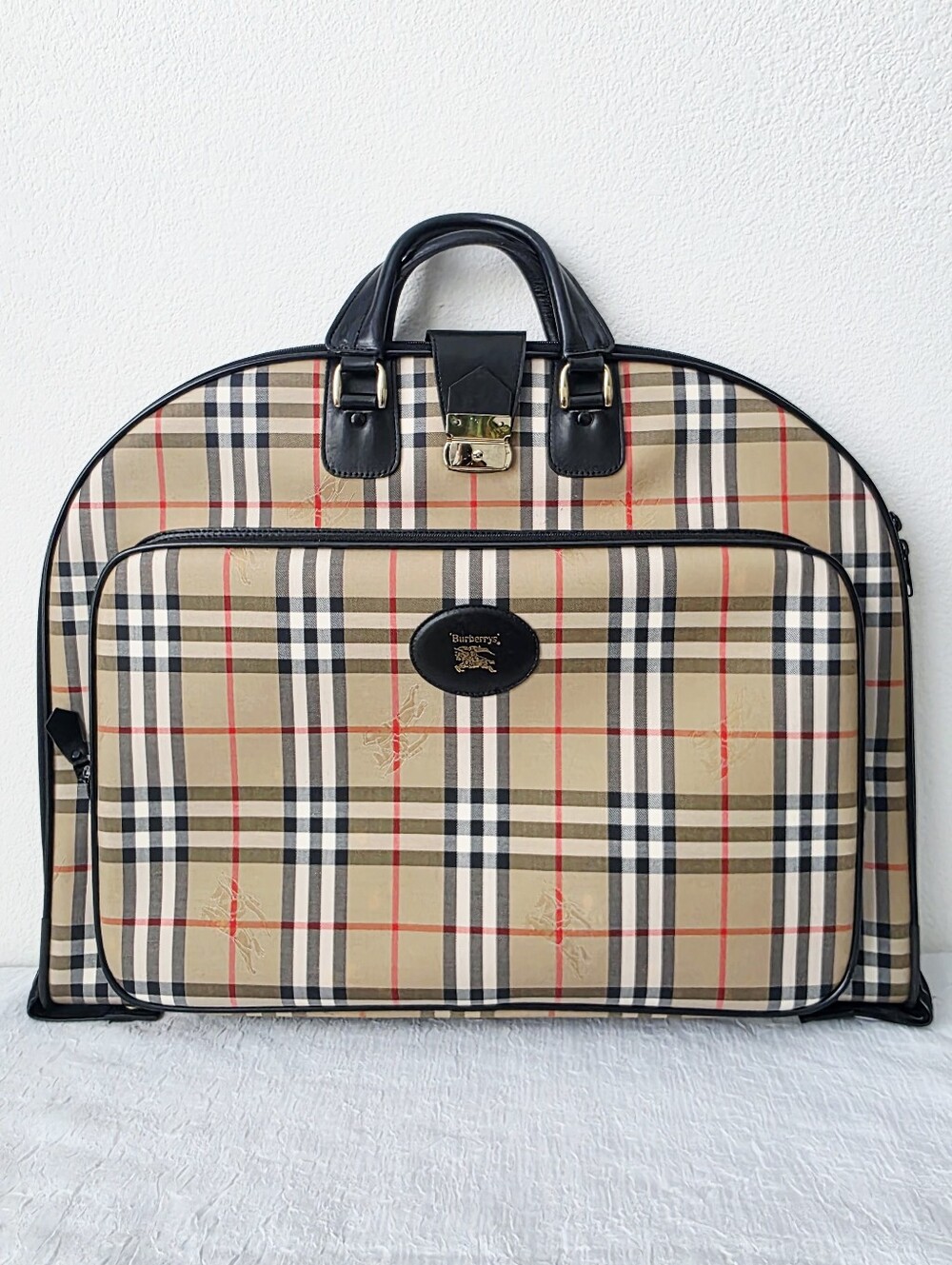 Auth Burberry Nova Check Garment Travel Bag
